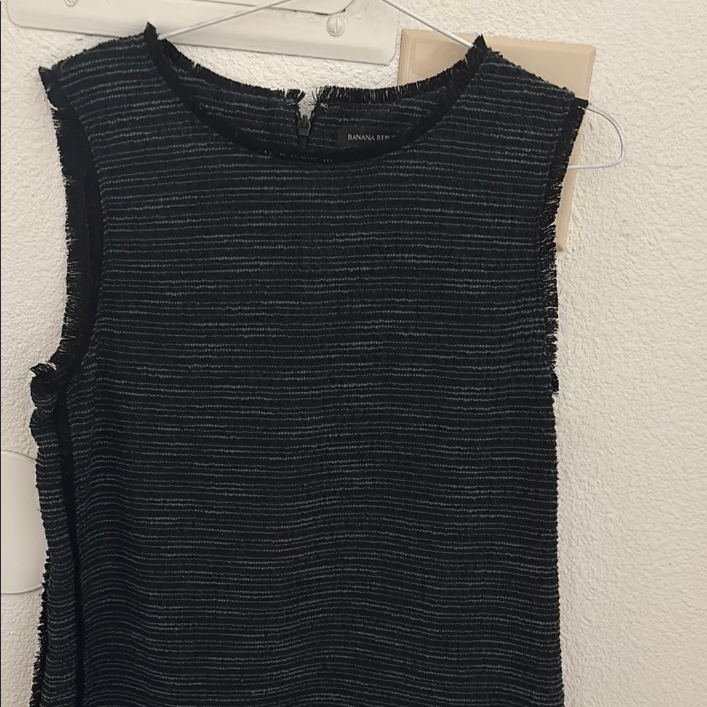 Banana Republic Ribbed Black Sleeveless Top
